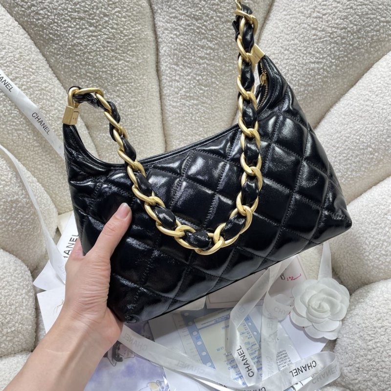 Ch**el hobo bags